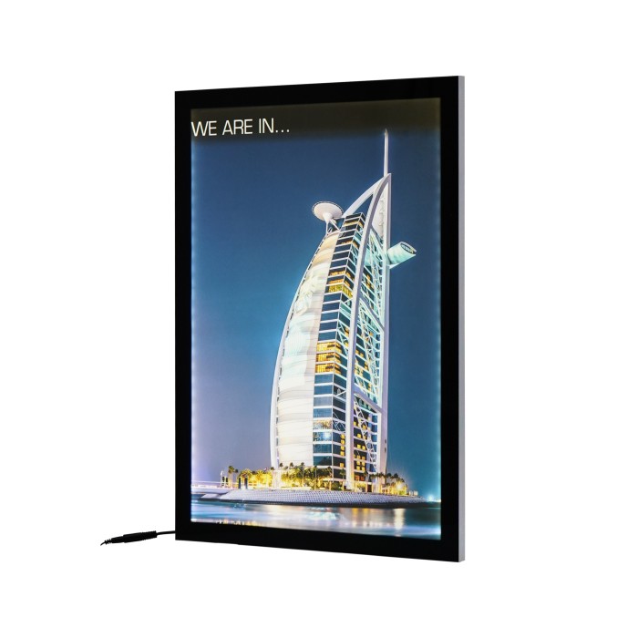 Cornice luminosa a Led magnetica 70x100