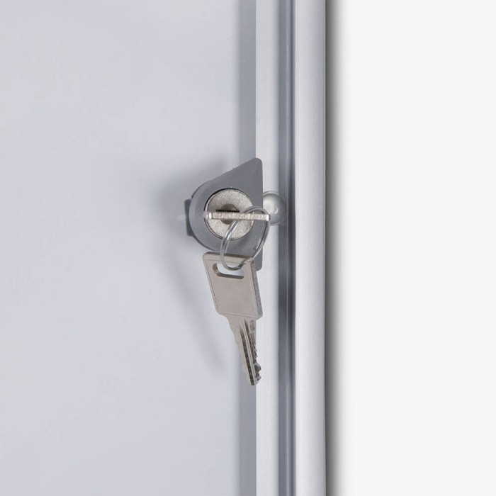 Bacheca magnetica da interno con serratura