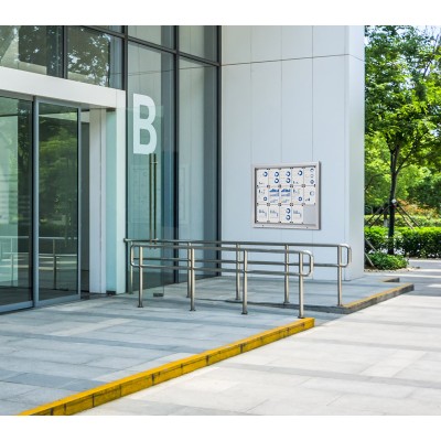 Bacheca da esterno certificata IP56 2