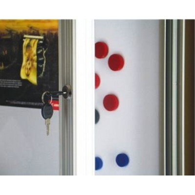 Bacheca da esterno in alluminio 2